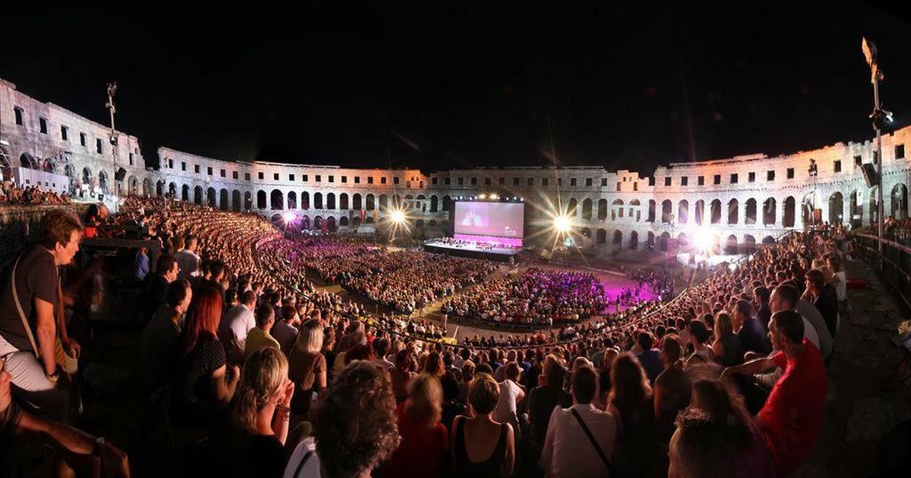 Appartement Arena Festival à Pula Extérieur photo